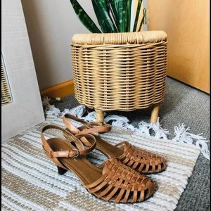 Naturalizer sandals